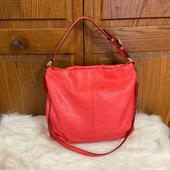 Madison Isabelle Leather Coach handbag tote - Picture 9 of 13